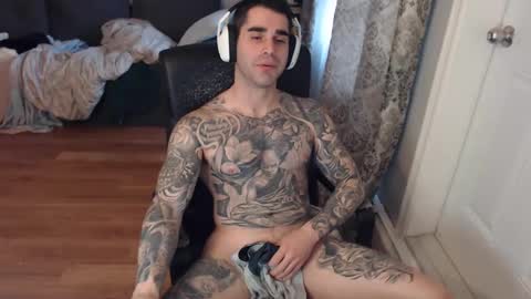 Snapshot of 420randomguy chatting on February 1, 8:05 pm Anomander Rake online show from February 1, 8:05 pm