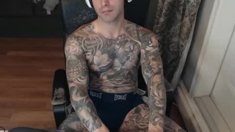 Snapshot of 420randomguy chatting on September 14, 1:30 am Anomander Rake online show from September 14, 1:30 am