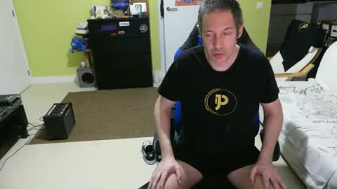 Larese Carlo online show from February 12, 11:08 pm