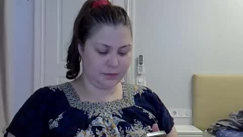 5anna online show from September 30, 9:53 am