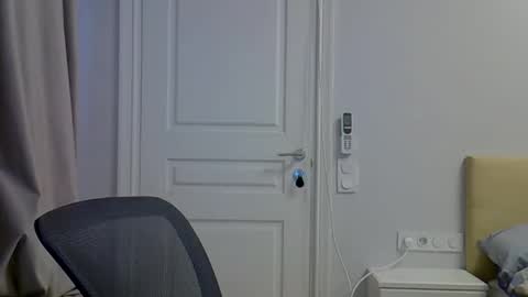 5anna online show from September 28, 10:24 am