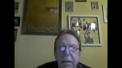 Snapshot of 64shorty chatting on February 26, 11:43 am 64shorty online show from February 26, 11:43 am