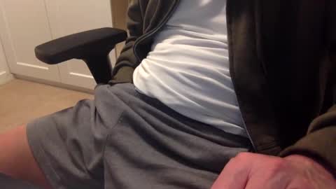 Mr CK online show from January 3, 6:03 pm