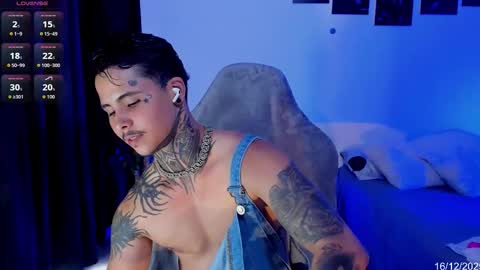 Stefan online show from December 16, 9:21 pm