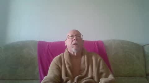 Snapshot of 7thsojourn chatting on February 2, 9:07 am Papi online show from February 2, 9:07 am