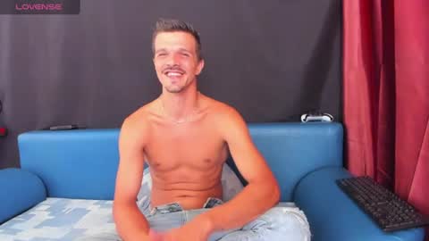 8digbick online show from August 3, 7:32 am