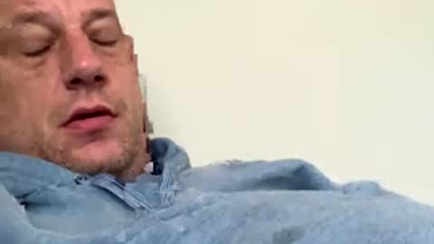 8incher2781 online show from January 12, 5:42 pm