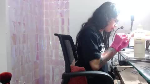 Addison  online show from December 11, 1:15 am