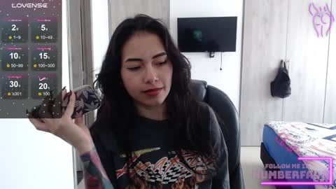 Addison  online show from December 12, 4:32 pm