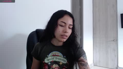 Addison  online show from December 27, 6:31 pm