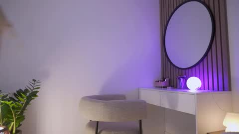 8selene online show from February 9, 12:09 pm