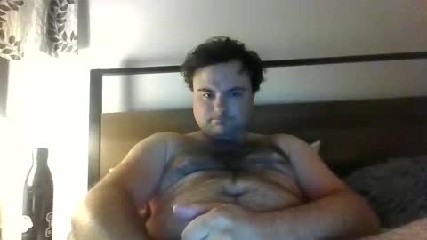 Snapshot of 95jam95 chatting on December 9, 11:04 am 95jam95 online show from December 9, 11:04 am