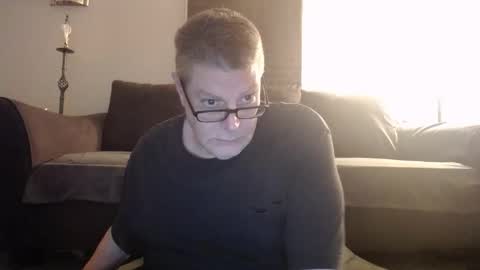 989guy online show from April 17, 10:34 pm