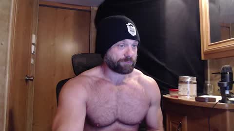 9 fat inches online show from March 11, 3:58 am