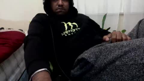 9inchhammer online show from November 13, 5:10 am