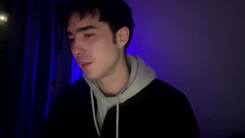 9thislandd online show from March 7, 1:44 pm