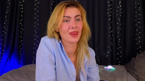 Willow online show from March 30, 10:32 pm