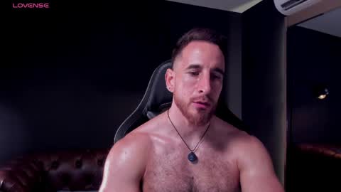 _adamcoper_ online show from May 21, 2:07 am
