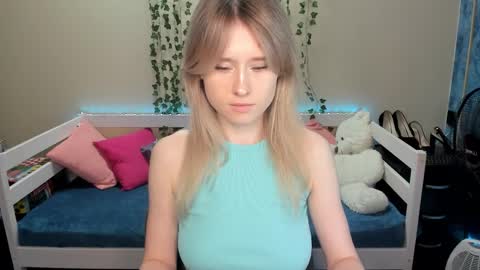 adel online show from October 8, 6:58 pm