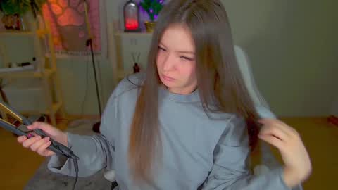 Emy online show from January 5, 1:13 am