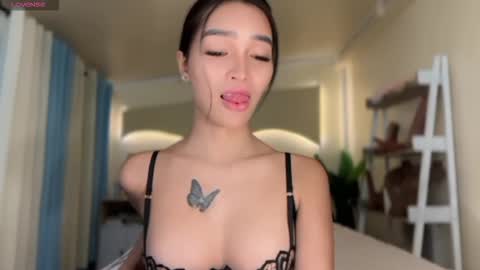 agatha online show from December 2, 2:54 am