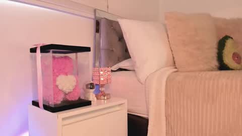 Karo online show from November 30, 6:04 pm