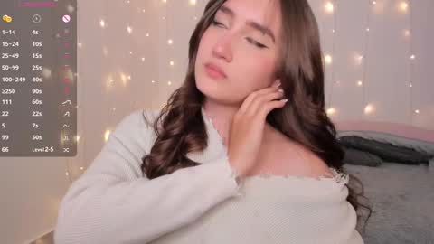 _allisongomez online show from September 16, 4:26 am