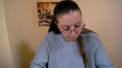 Snapshot of _annabelle_lee chatting on February 13, 10:55 am Anna online show from February 13, 10:55 am