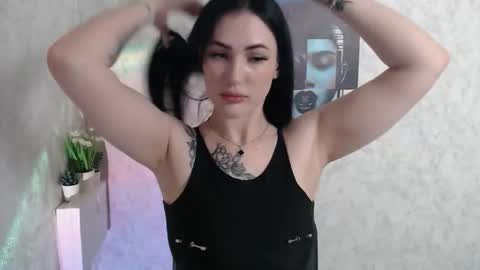 Anna online show from December 3, 7:58 pm