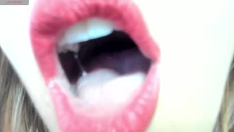 antonia online show from March 14, 5:39 pm