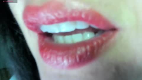 antonia online show from October 17, 10:30 am