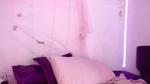 ANTONELLA online show from March 11, 7:58 pm