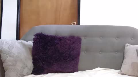 Snapshot of _ariana03_ chatting on February 5, 3:52 pm Ariana online show from February 5, 3:52 pm