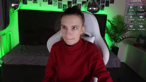 _ash_leyy_ online show from December 14, 3:24 am