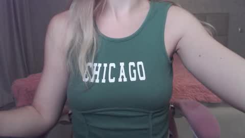 Ashlee Bond online show from November 29, 9:44 pm