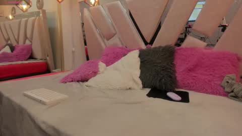 carolina online show from September 17, 12:41 pm