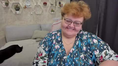 Louise  ONLY IN PVT  Masturbation with dildo and cum  Naked  Show and play with pussy  Blow job  Hand job  ONLY IN PVT  online show from March 9, 11:25 pm