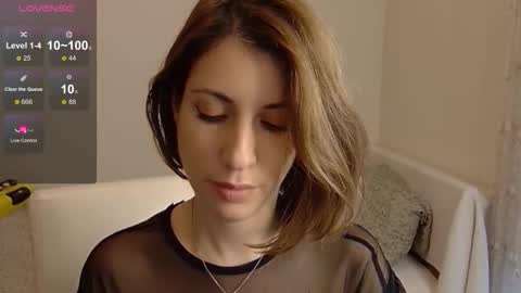 Laura online show from October 7, 11:39 am