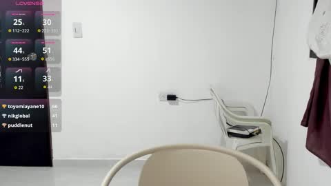 _blairwest_ online show from October 26, 11:22 am