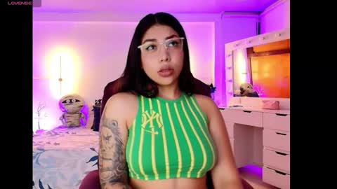 _blind_melon_ online show from November 4, 4:03 am