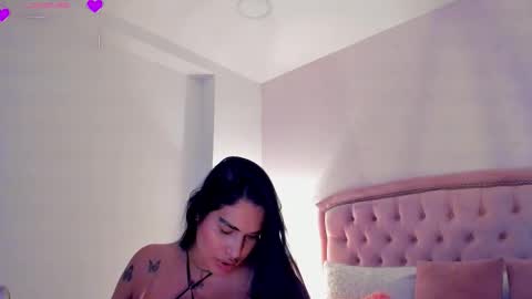 cailyn  online show from January 16, 9:46 pm