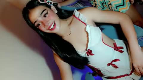 Kate flores online show from May 17, 4:27 pm