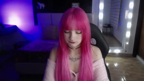 _charlotte_collins_ online show from March 28, 3:13 pm