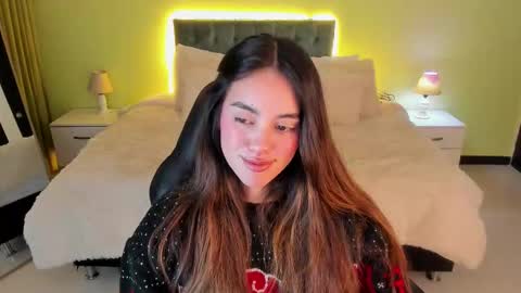 Charlote online show from November 14, 12:02 am