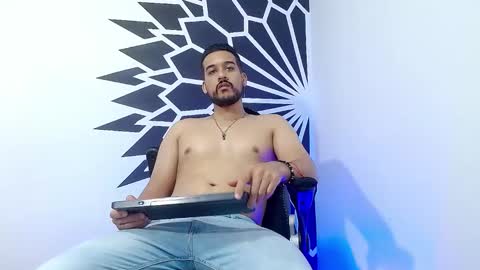 CRIS online show from February 21, 2:50 am