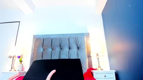 Snapshot of _ciara_benet_ chatting on September 16, 12:07 pm _ciara_benet_ online show from September 16, 12:07 pm