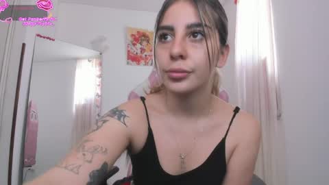  Chloe  online show from June 7, 4:34 pm