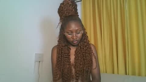 STEPH online show from November 2, 11:10 am