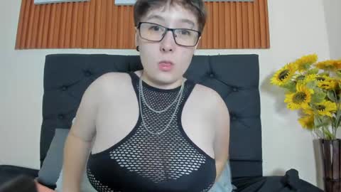 Darcy online show from March 31, 3:18 am