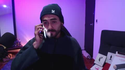 delacruz online show from October 13, 4:36 am